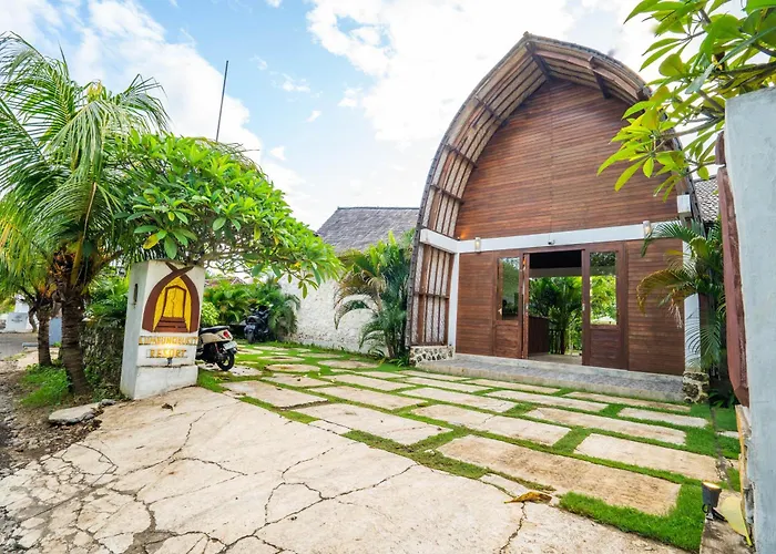 Lumbung Bukit ウルワツ