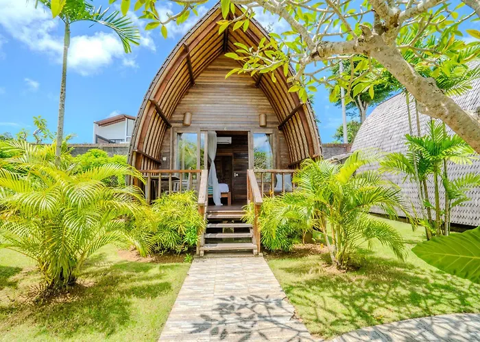 Lumbung Bukit 3* ウルワツ